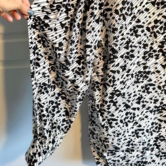 NWT BOSS Baluta confetti print silk popover blouse Size 6 - Picture 9 of 15